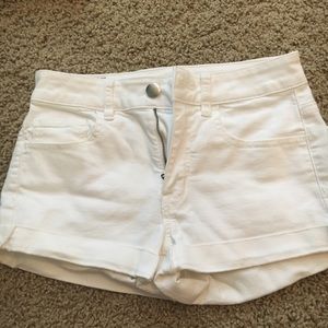 American eagle white shorts